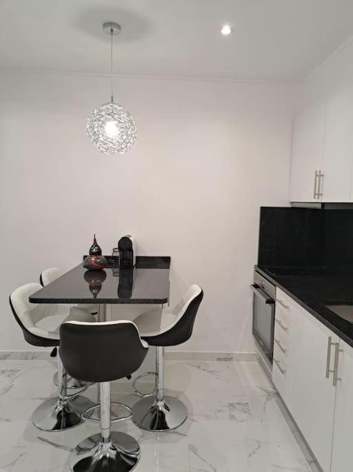 Apartamento Em Quarteira T1 Exteriör bild